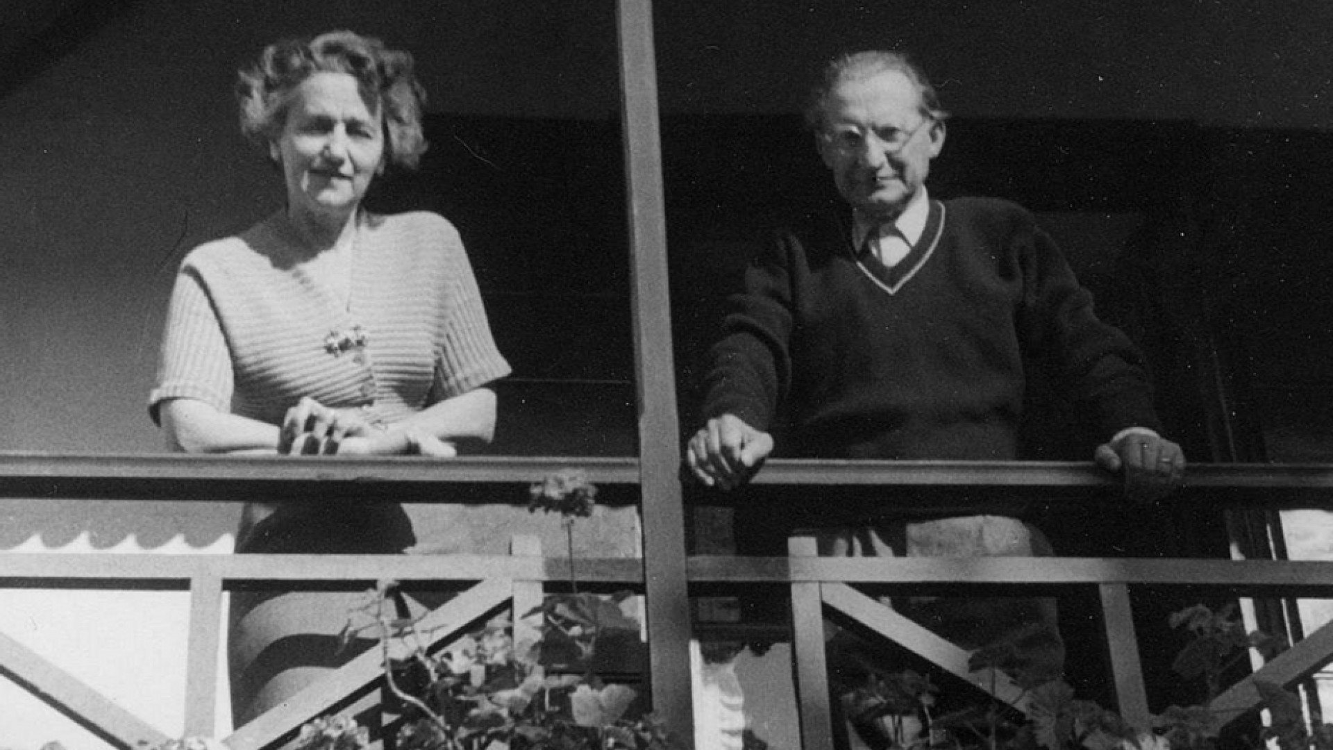 Immagine di Alcide e Francesca: storia di una coppia dentro la Storia del Novecento