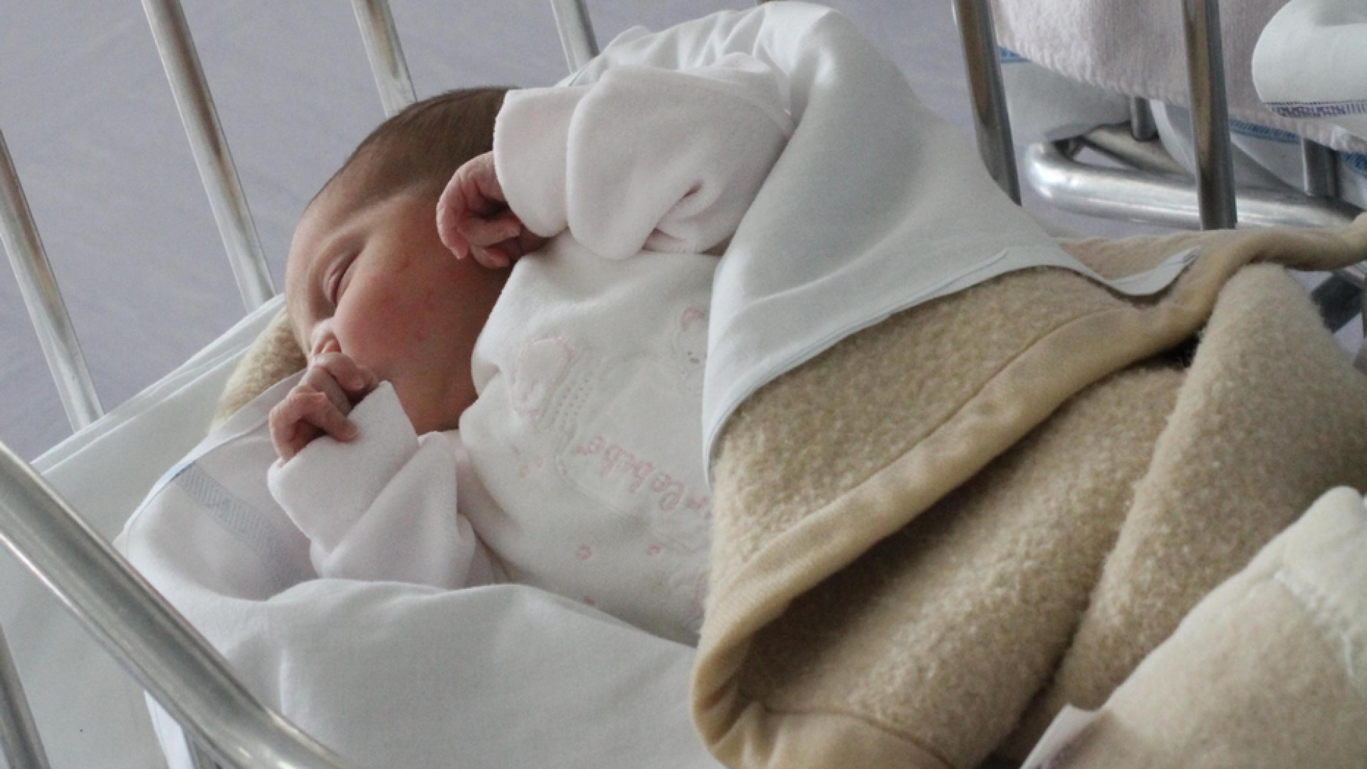 Immagine di Nasce la Notte di Natale ma la mamma non lo riconosce. Già affidato