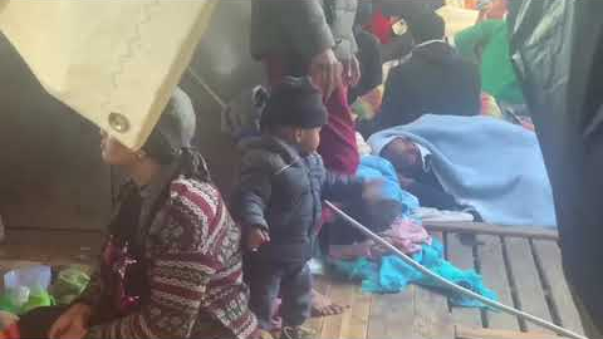 Immagine di Soccorsi in mare 169 profughi: 6 sono bambini