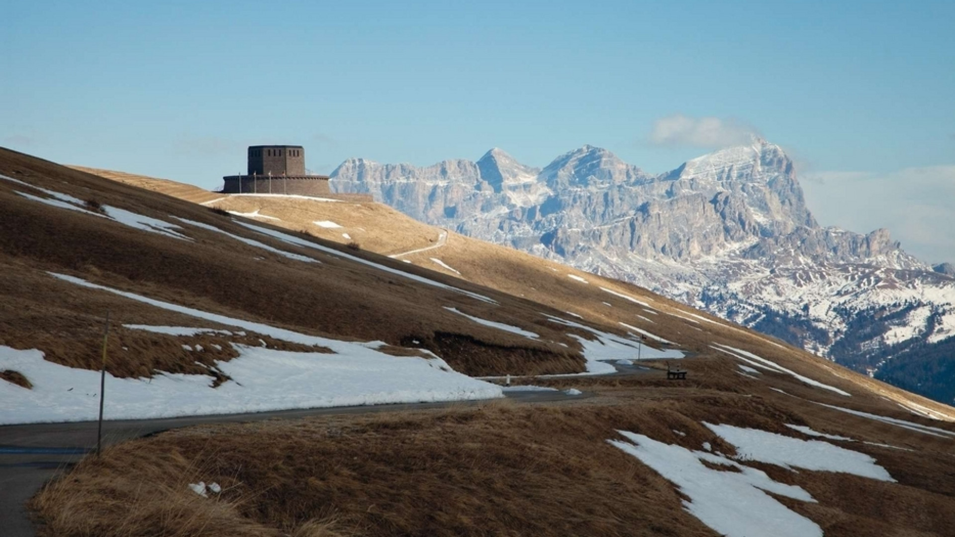 Immagine di I cimiteri di guerra tedeschi, dove aleggia lo spirito della storia