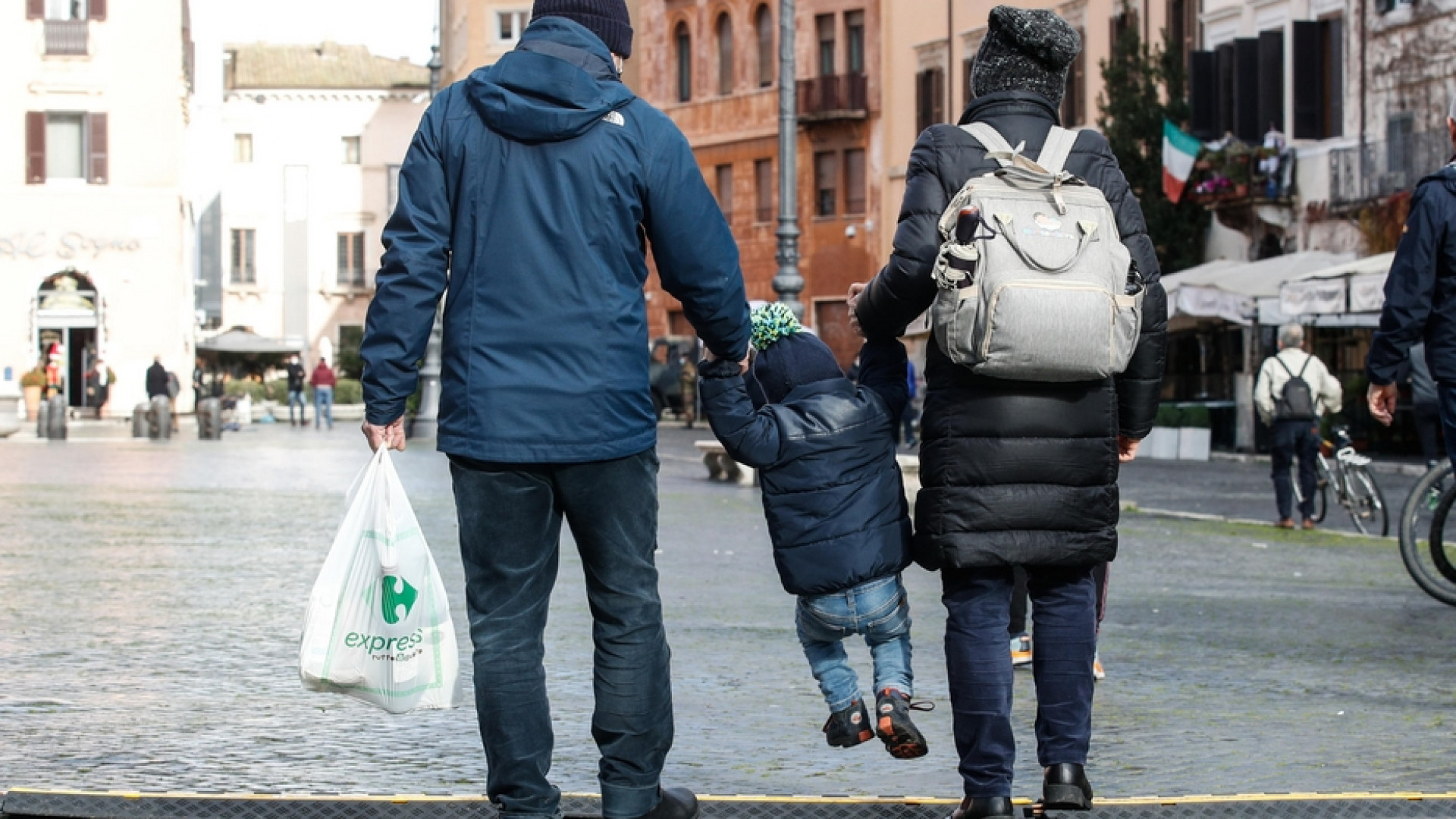 Immagine di Minori allontanati da casa: perse le tracce di 9 su 10