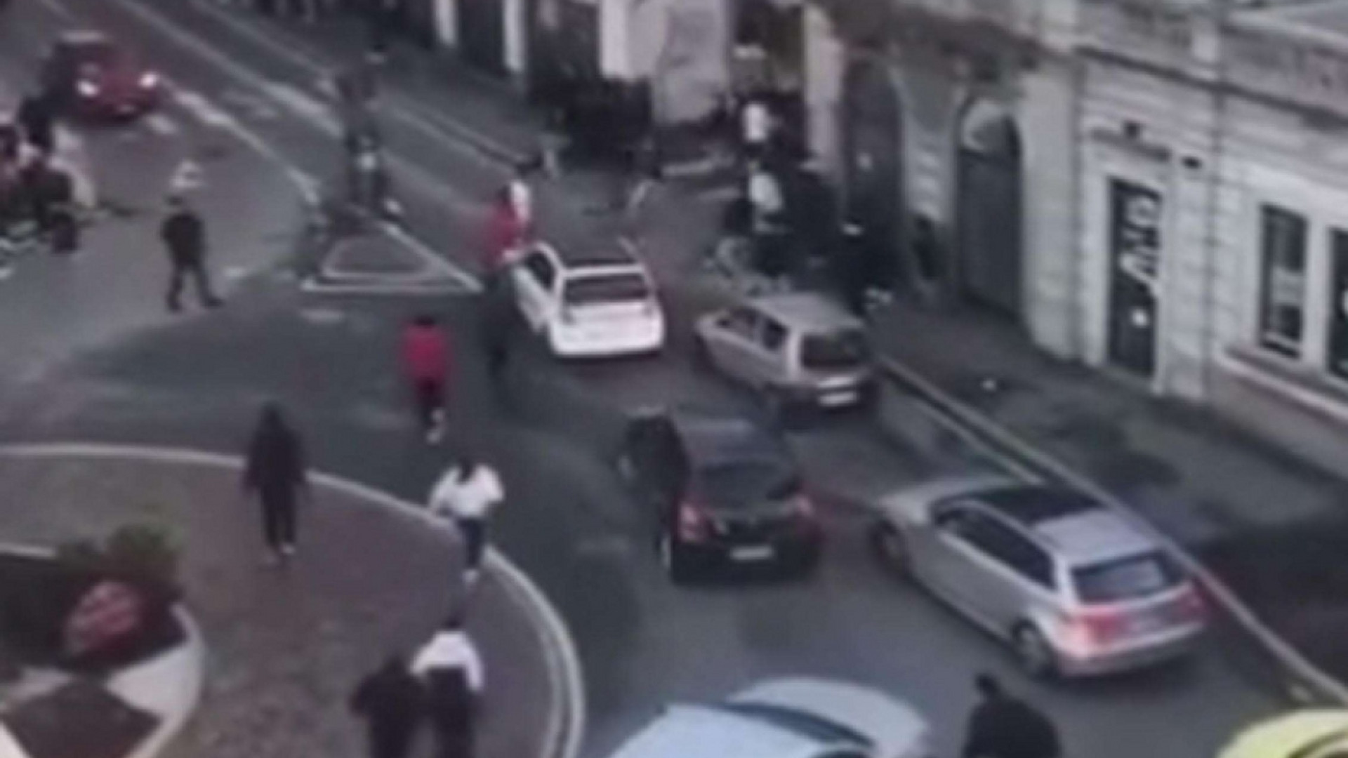 Immagine di Ragazzi violenti e soli. Burgio: «Colpa dell'egoismo degli adulti»