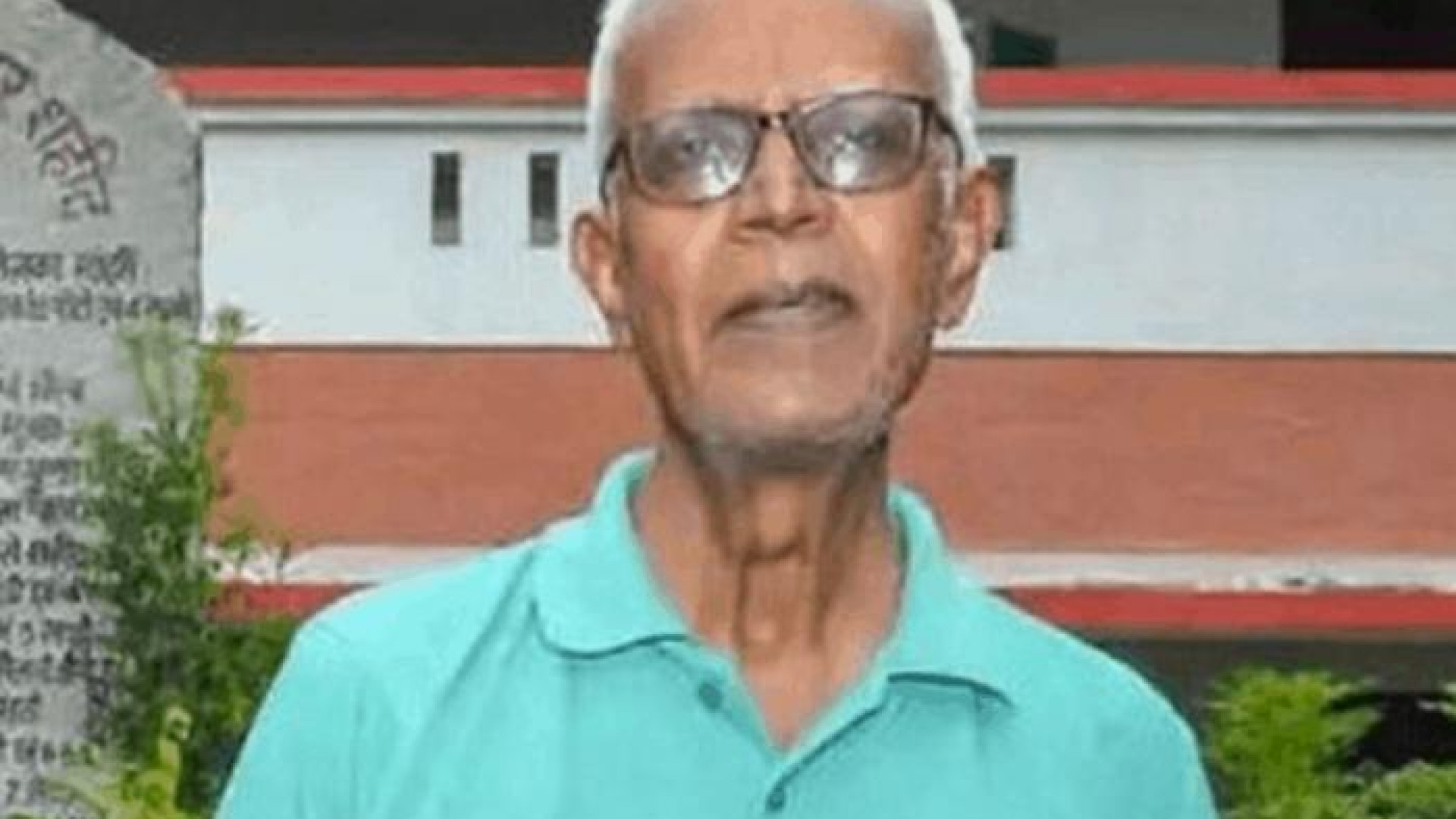 Immagine di Padre Stan, dal carcere: «Grazie, continuiamo a cantare in coro»