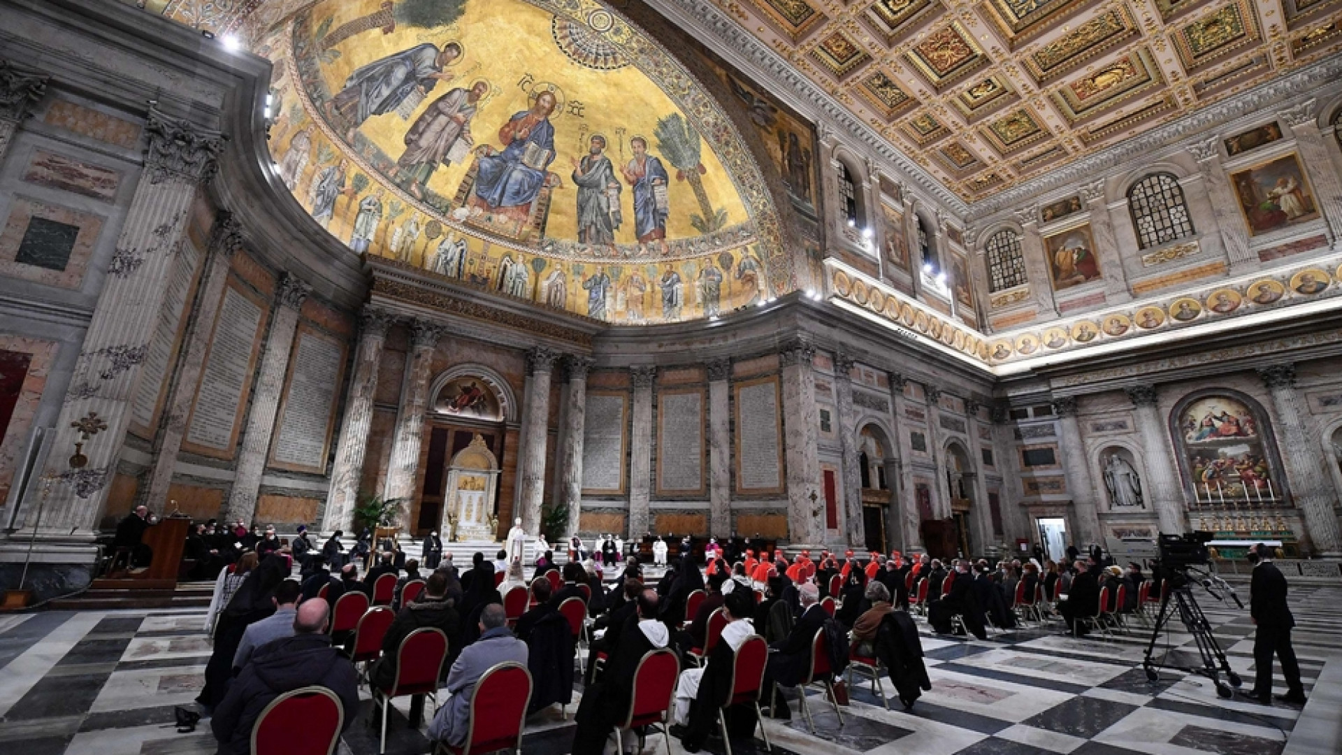 Immagine di Solo se uniti in Cristo diamo frutti