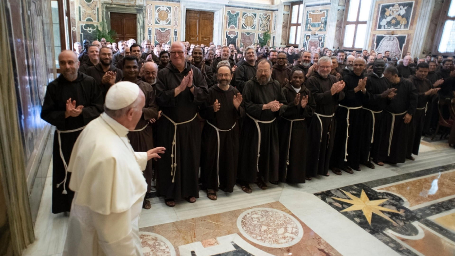 Immagine di «Solo la fraternità cambierà la Chiesa e la società»