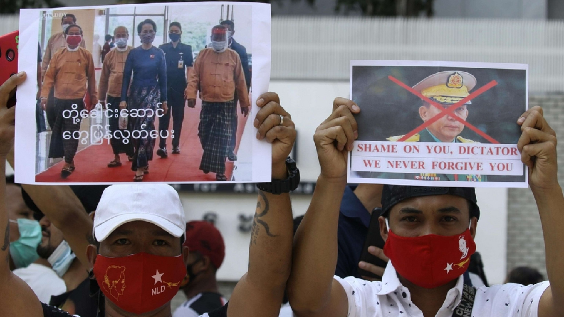 Immagine di Le accuse a Suu Kyi: detenzione di walkie-tolkie. Medici in sciopero