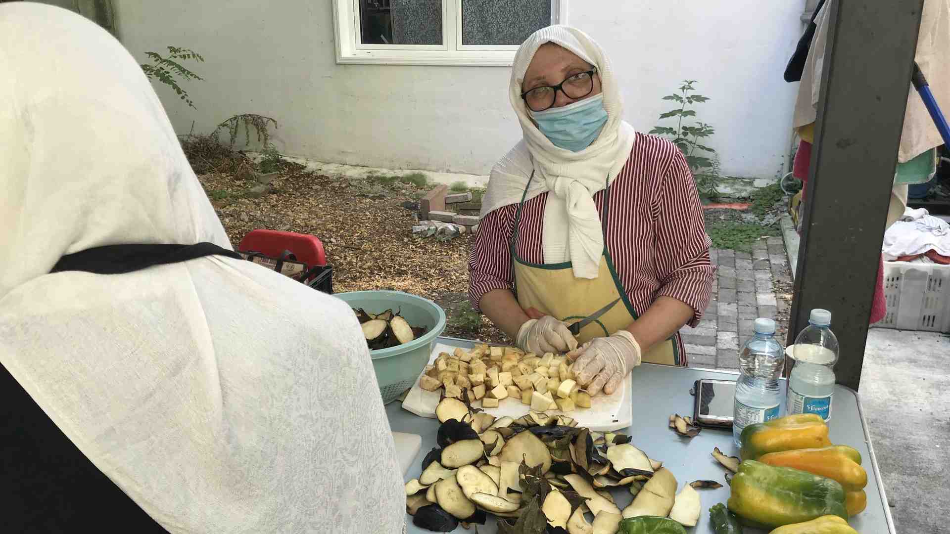 Immagine di Raddoppiati i senzatetto a Verona: i "Cucinieri di strada" si attrezzano per aiutarli