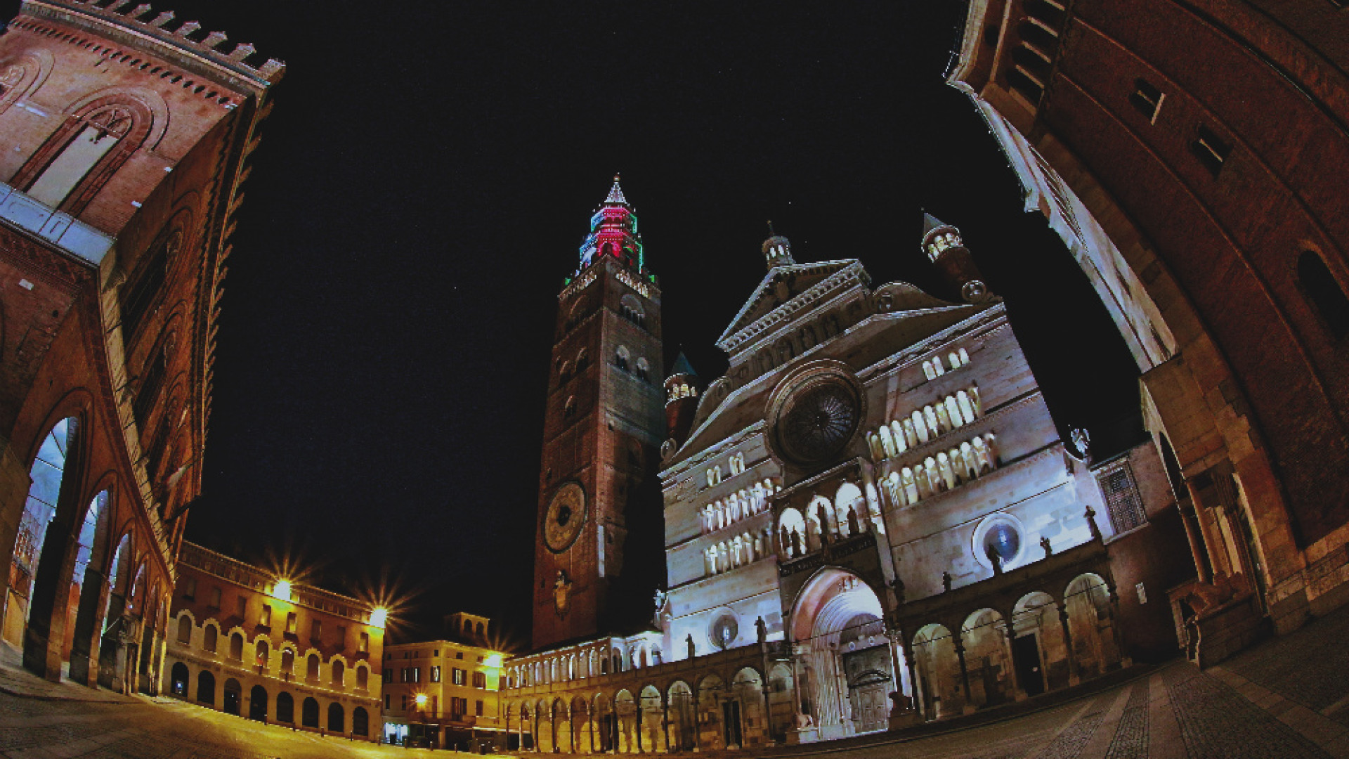 Immagine di Tra i respiri della città sospesa