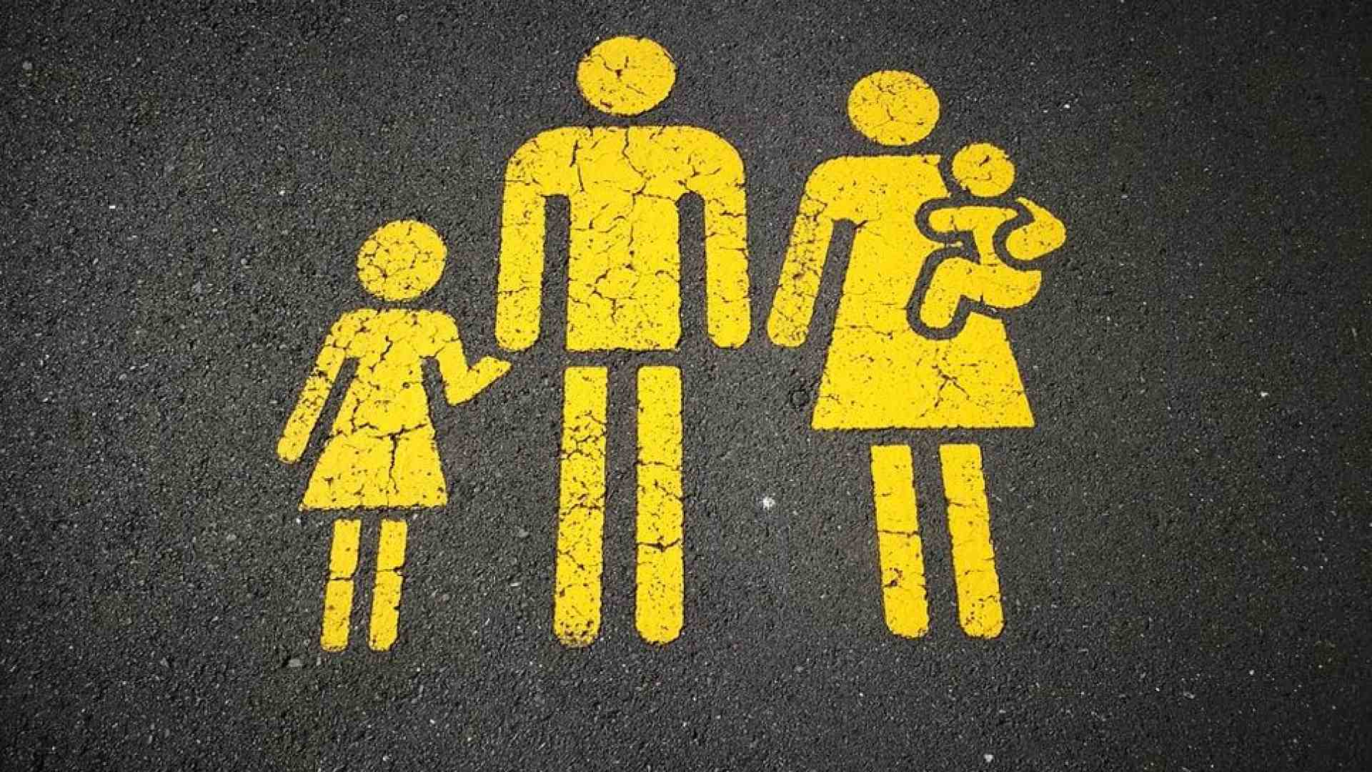 Immagine di Crollano i nati, calano i matrimoni, crescono i morti: ecco il 2020 a Verona