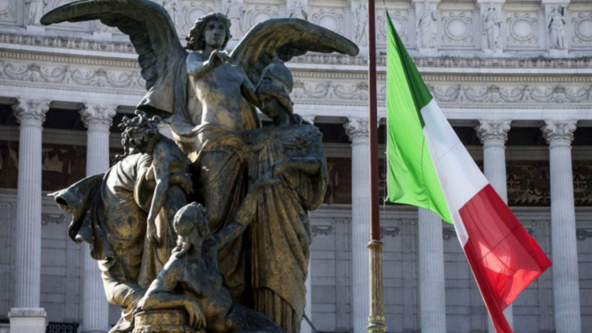 Immagine di Il treno-Italia deve liberarsi di chi cerca di frenare la sua corsa
