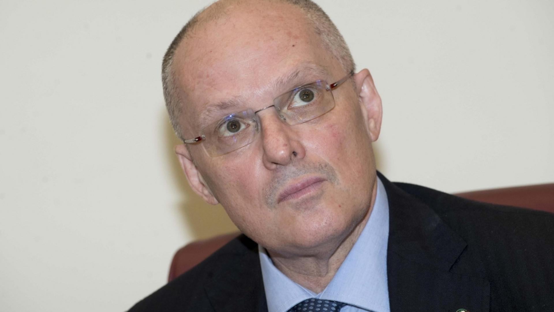 Immagine di Walter Ricciardi: ecco come smettere di inseguire il coronavirus