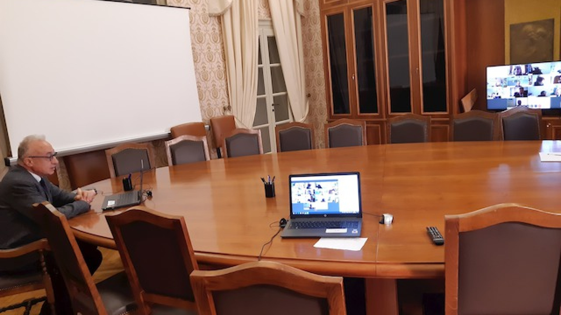 Immagine di Zona arancione rafforzato, summit in Prefettura per organizzare i controlli