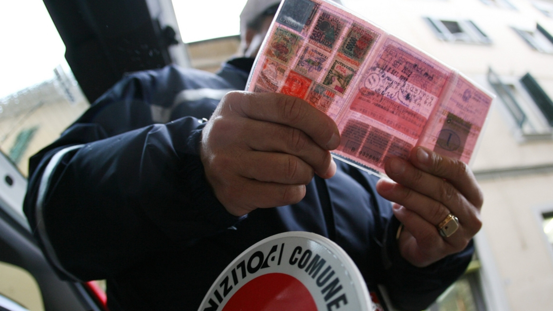 Immagine di Rinnovo patente e revisione auto, c'è una nuova proroga