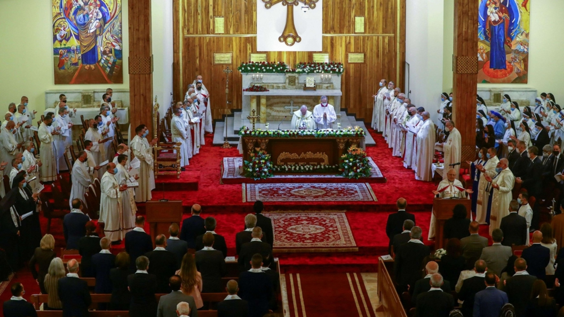 Immagine di Papa Francesco: «Il mondo si cambia con la forza delle Beatitudini»