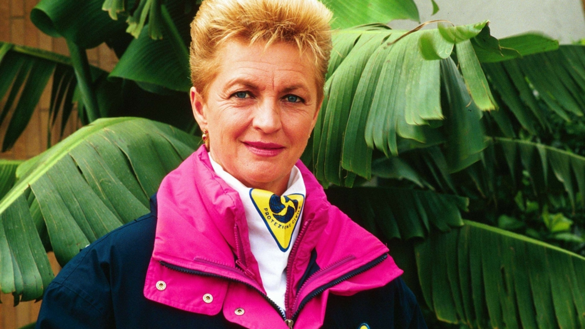 Immagine di Morta Ombretta Fumagalli Carulli, prima donna docente di Diritto canonico