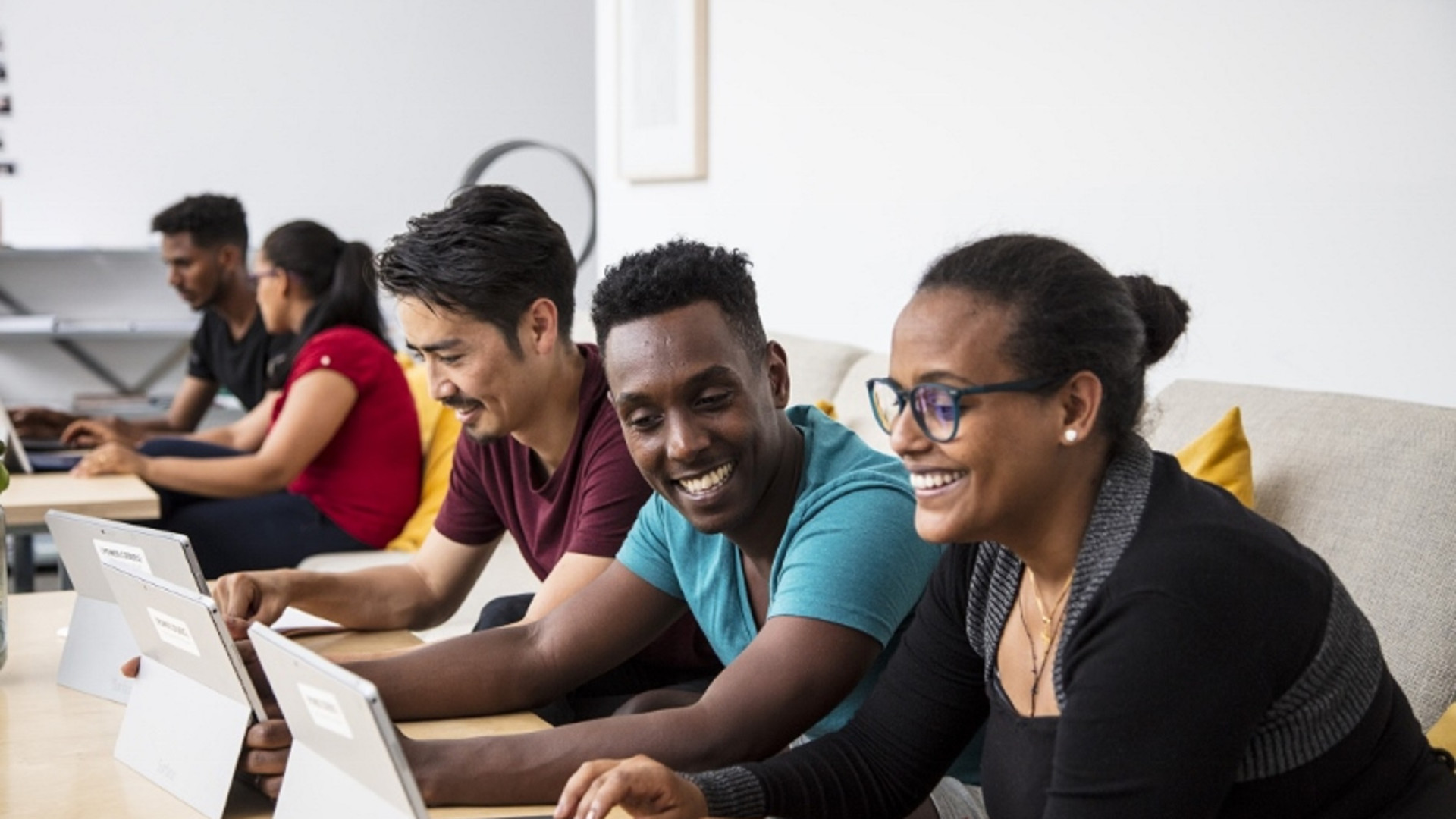 Immagine di Per rifugiati e Neet il riscatto passa dal coding