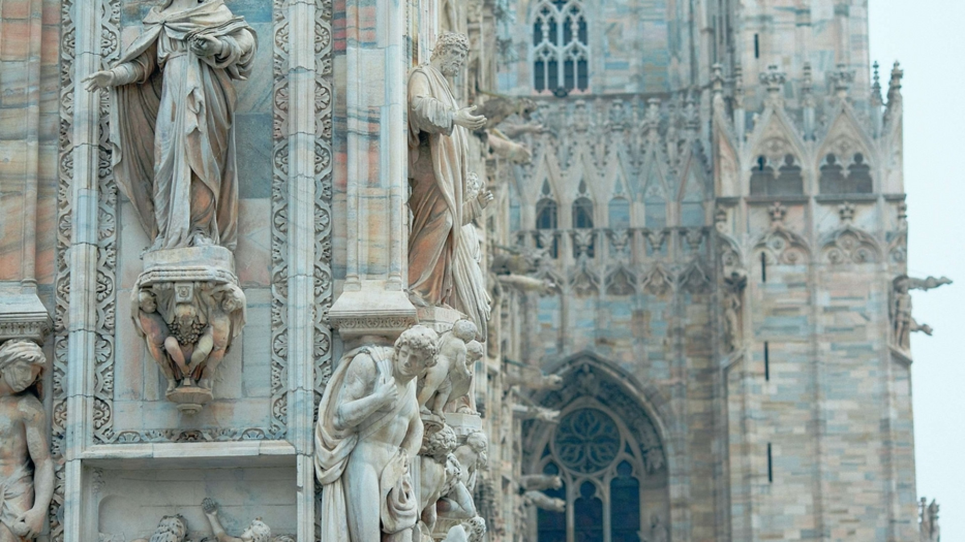Immagine di L'etica economica biblica parla di ricchezza e povertà oggi