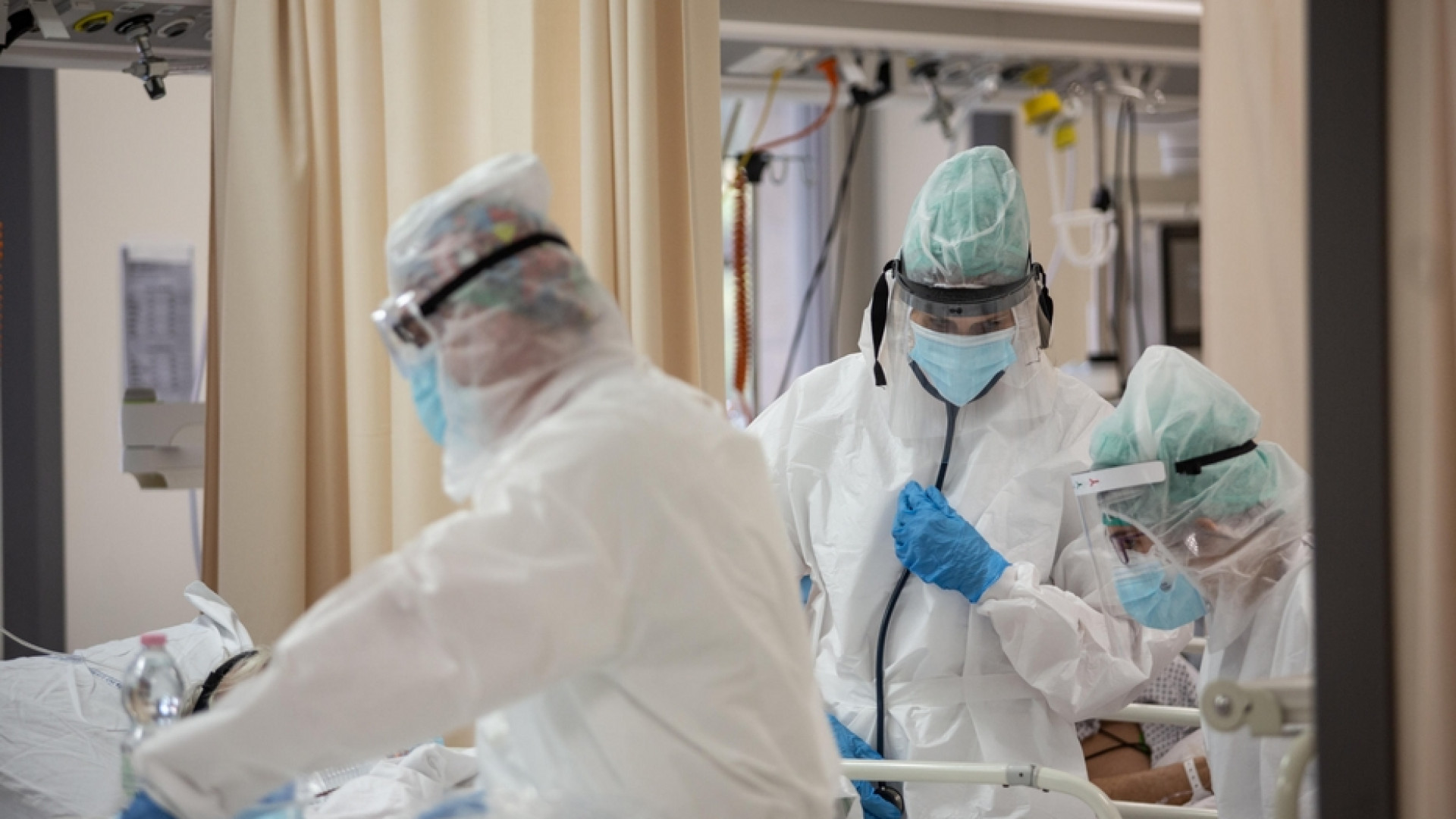 Immagine di Covid: oltre 150mila contagi sul lavoro