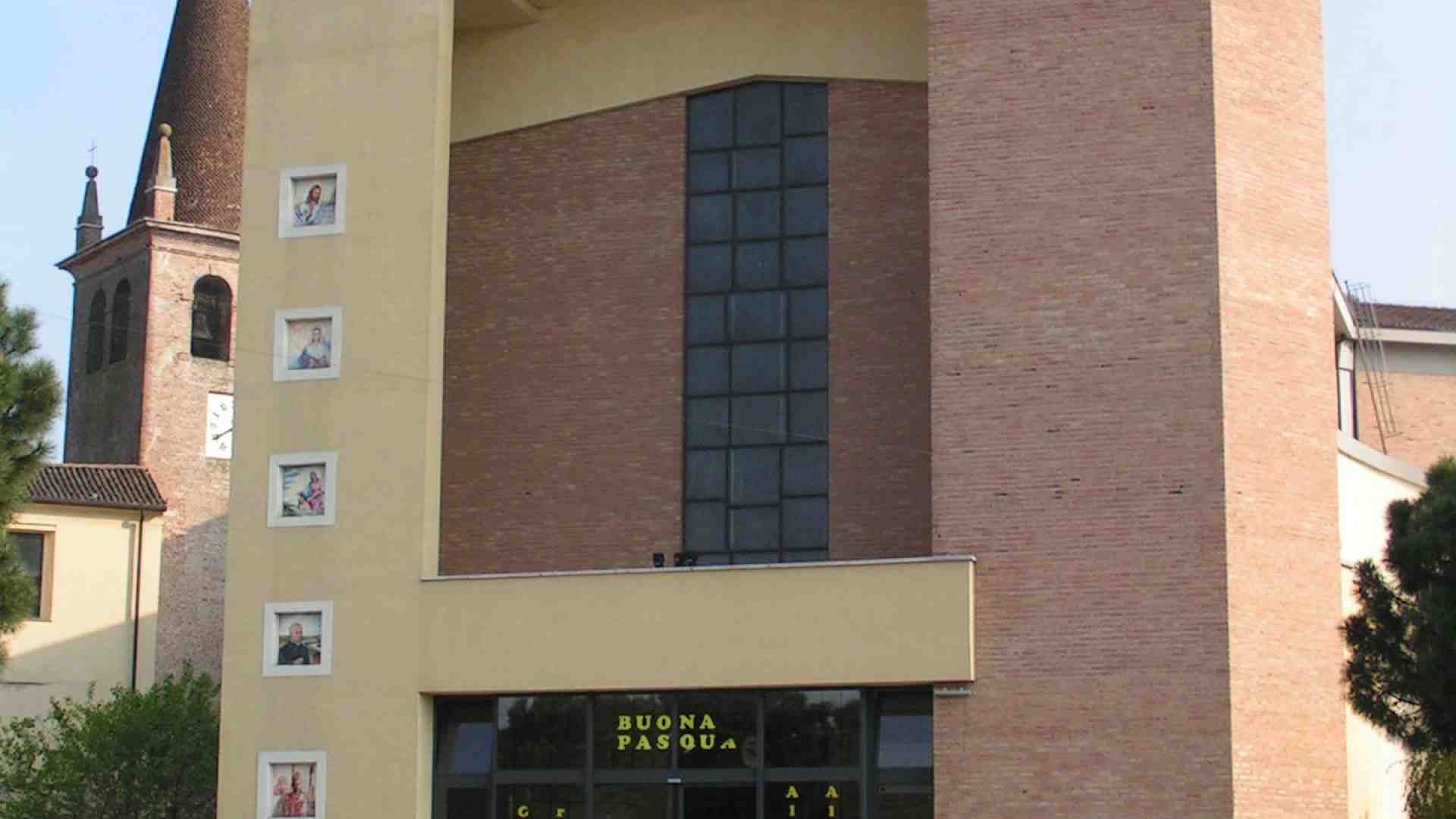 Immagine di Una scatola pasquale con un pensiero gentile per regalare un po’ di serenità