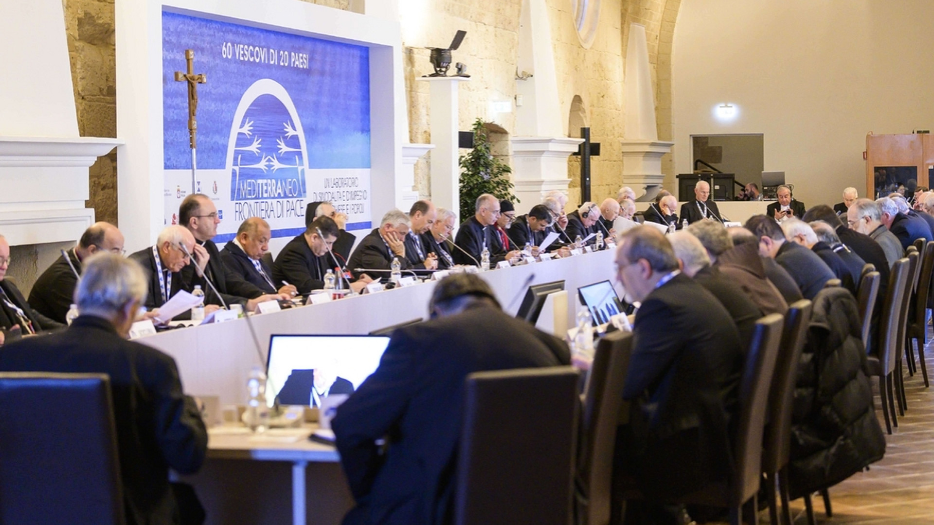 Immagine di Missione di pace 2022 per i vescovi del Mediterraneo
