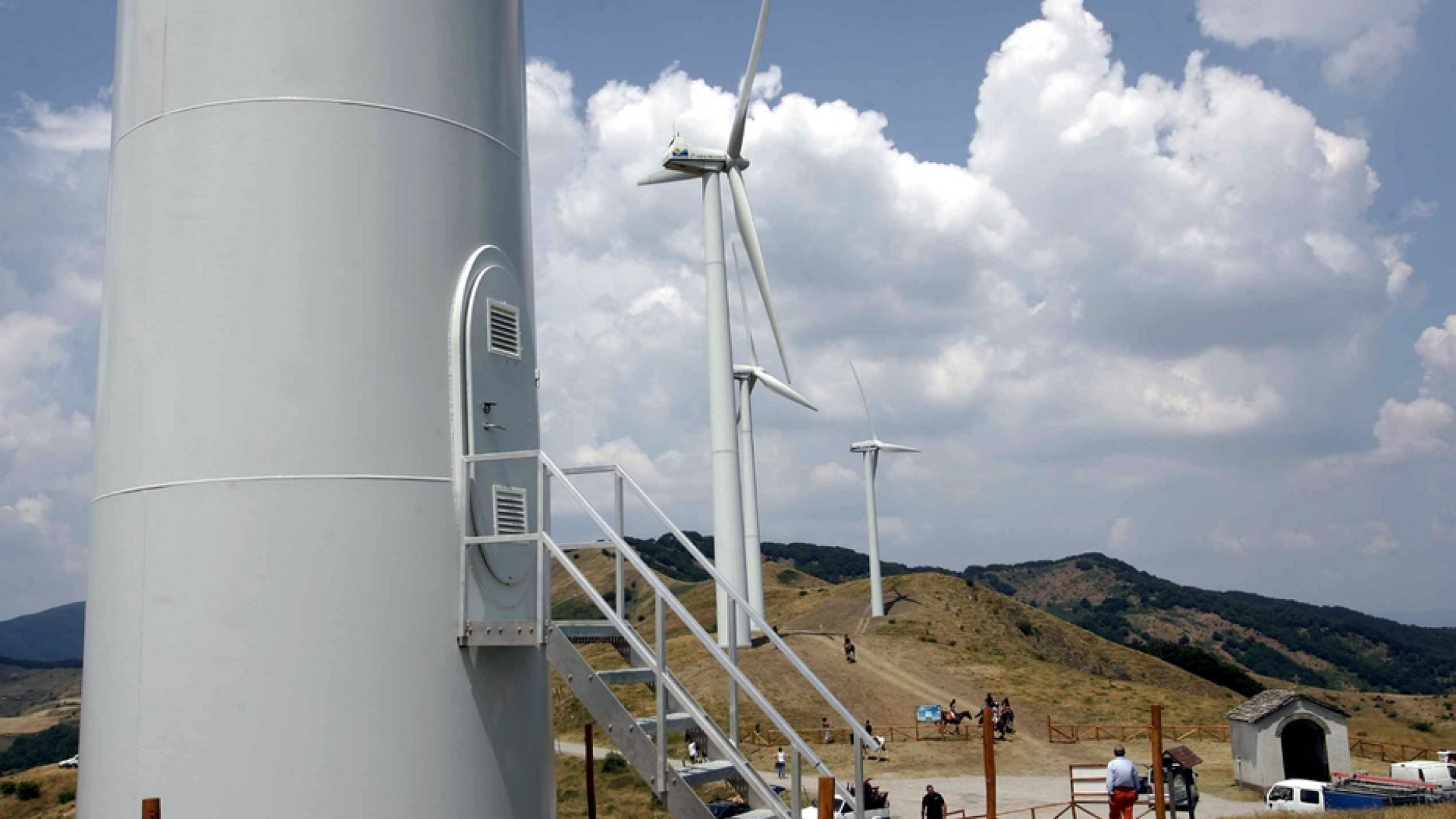Immagine di Energia, rifiuti e acqua: le aziende risparmiano per l'ambiente