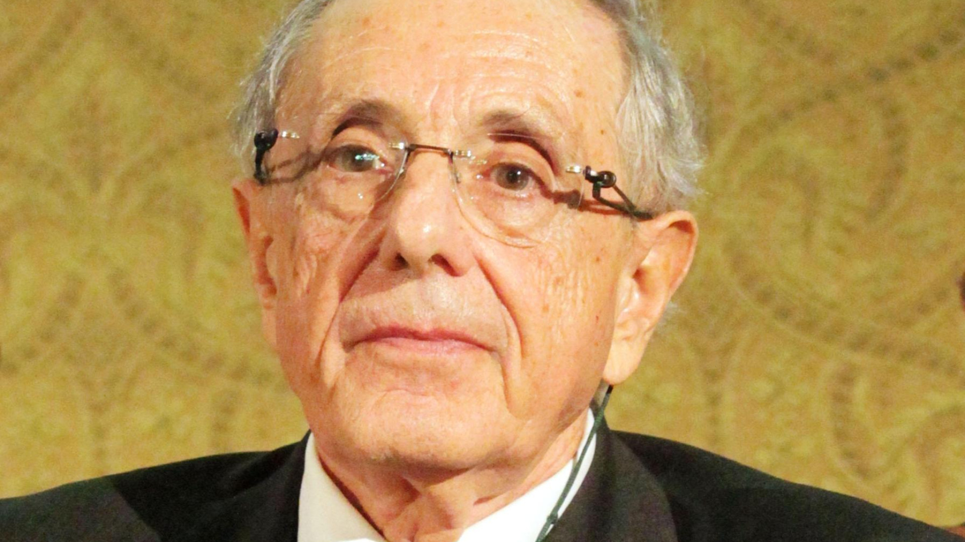 Immagine di L'imbroglio ai giovani. Un futuro da «riaprire» con urgenza