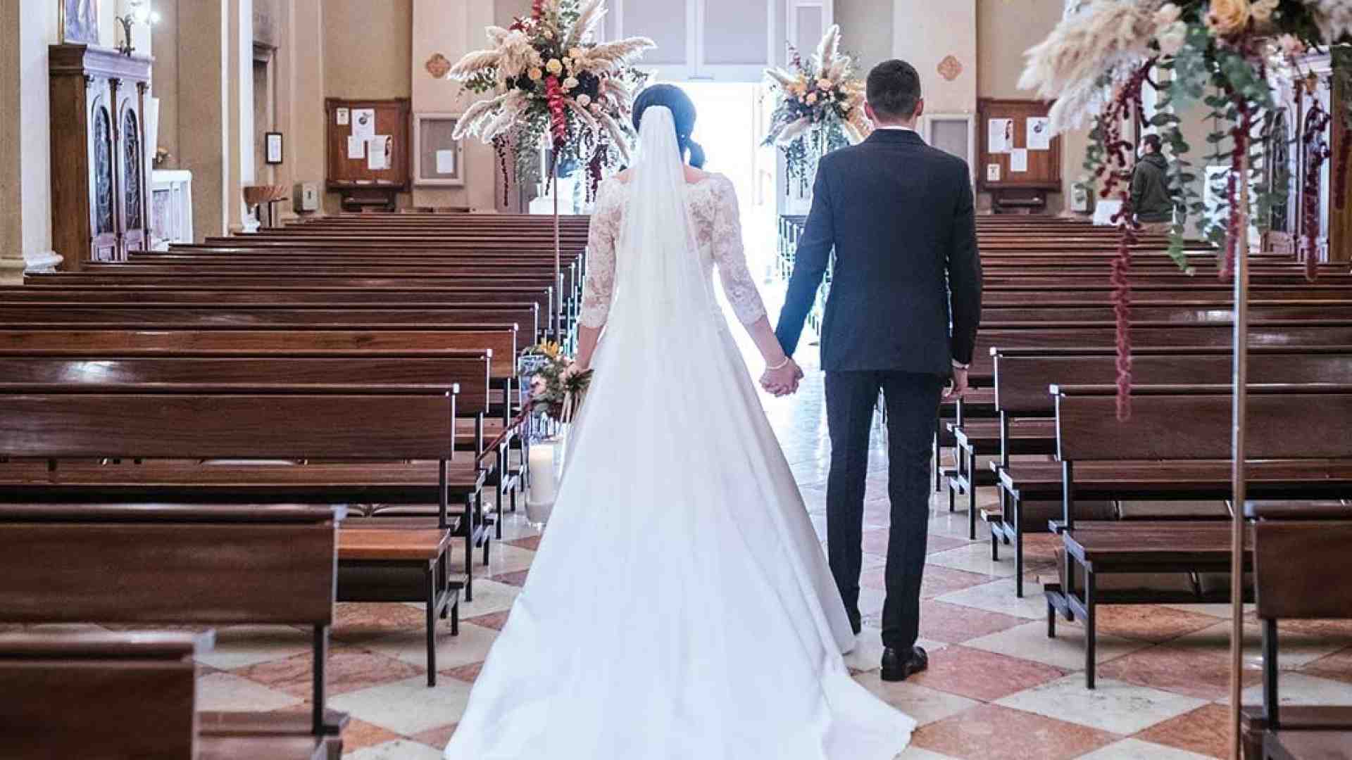Immagine di Il matrimonio di fronte ad una corsa a ostacoli