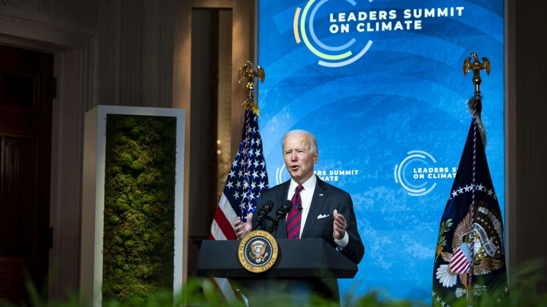 Immagine di Biden: «Sul clima agire ora». Le promesse dei leader mondiali