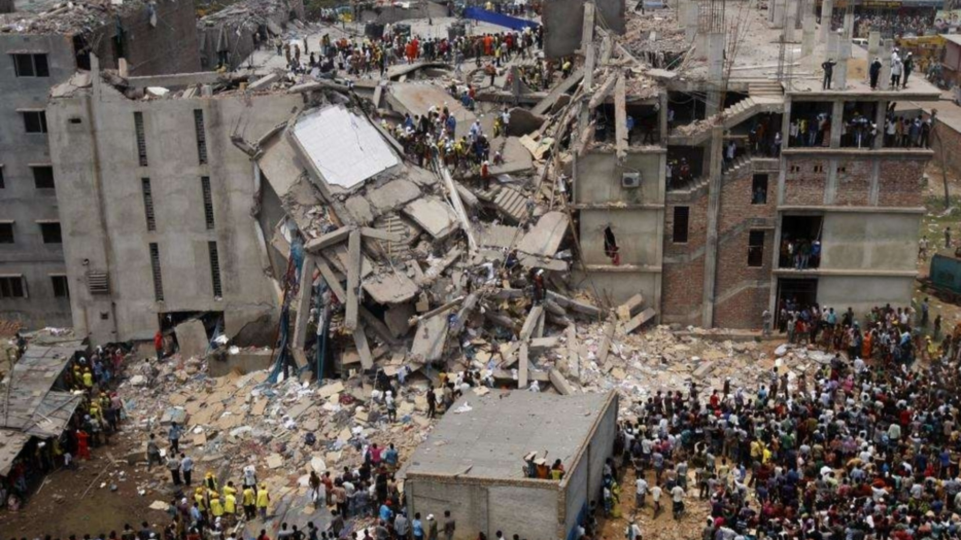 Immagine di A 8 anni dal crollo del Rana Plaza, a rischio l'accordo sulla sicurezza