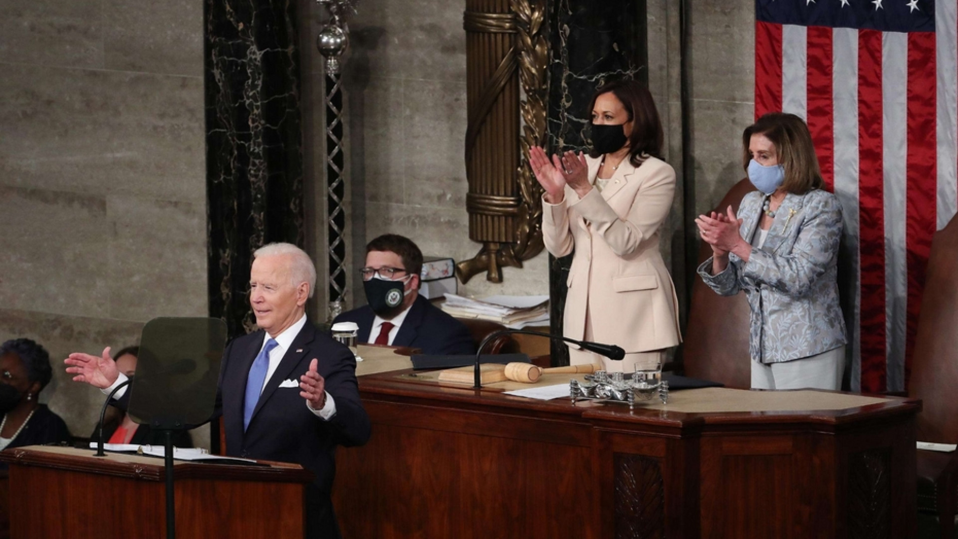 Immagine di I primi 100 giorni di Biden alla Casa Bianca: ecco il piano per le famiglie