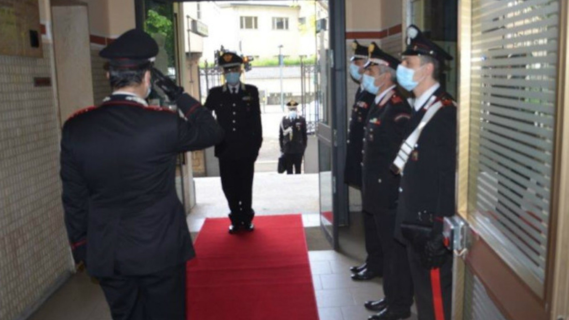 Immagine di Il generale di Corpo d’Armata, Claudio Vincelli, in visita al Comando Provinciale di Cremona