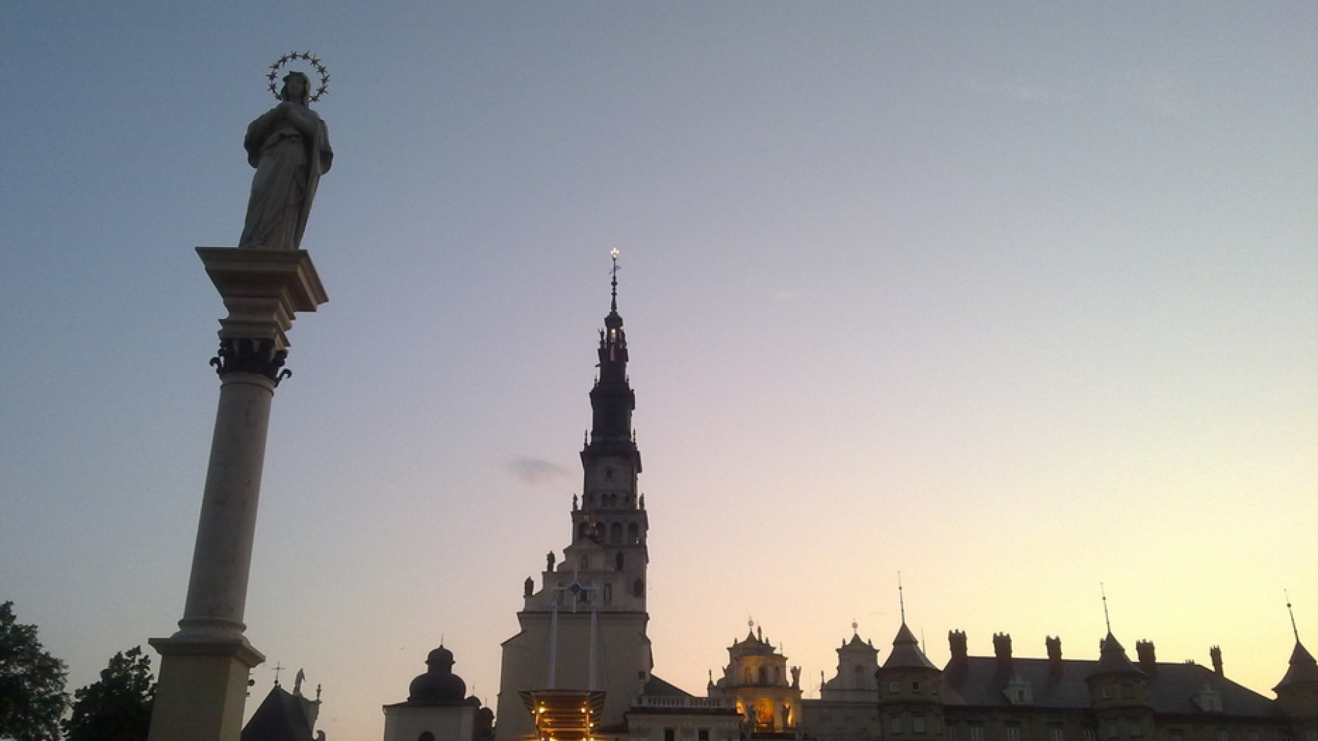Immagine di Da Czestochowa la preghiera per la fine della pandemia