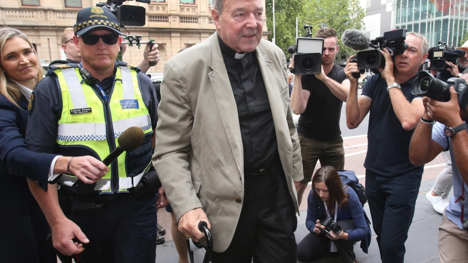 Immagine di Il diario dalla prigione del cardinale George Pell