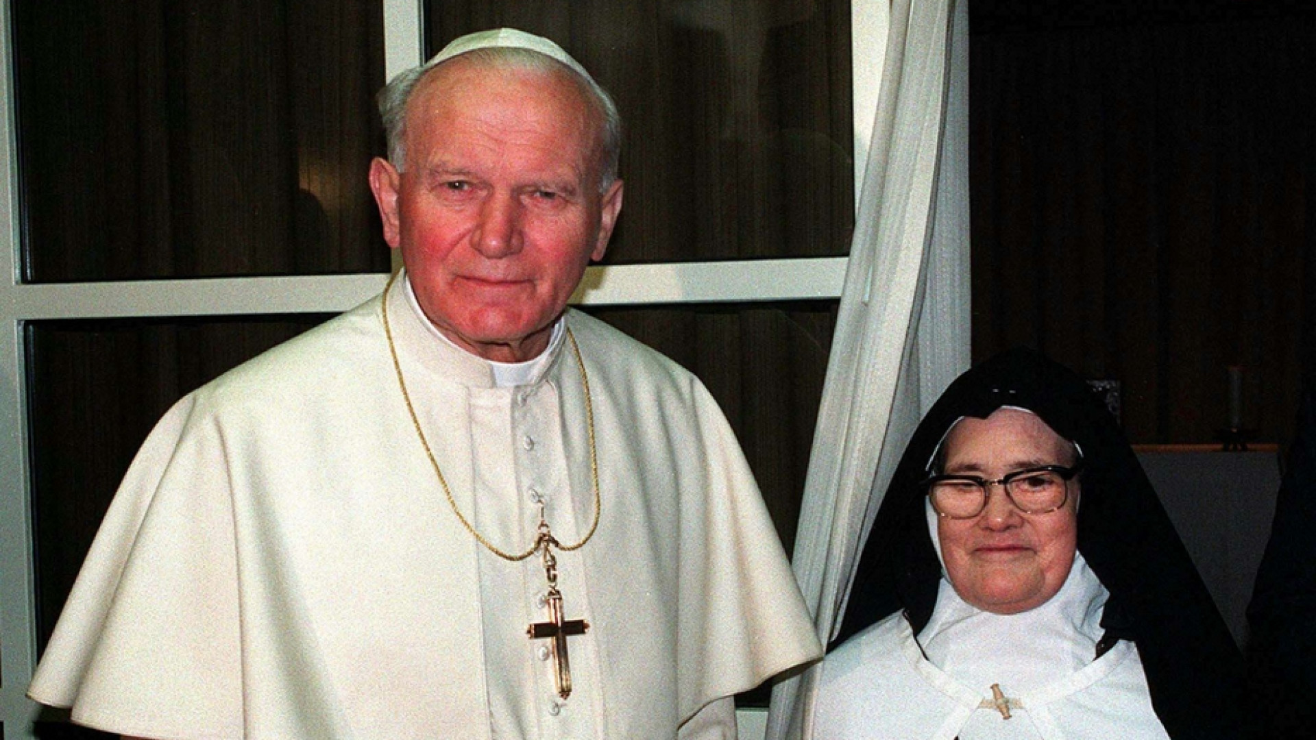 Immagine di Ecco come nacque l'amicizia tra suor Lucia e Giovanni Paolo II