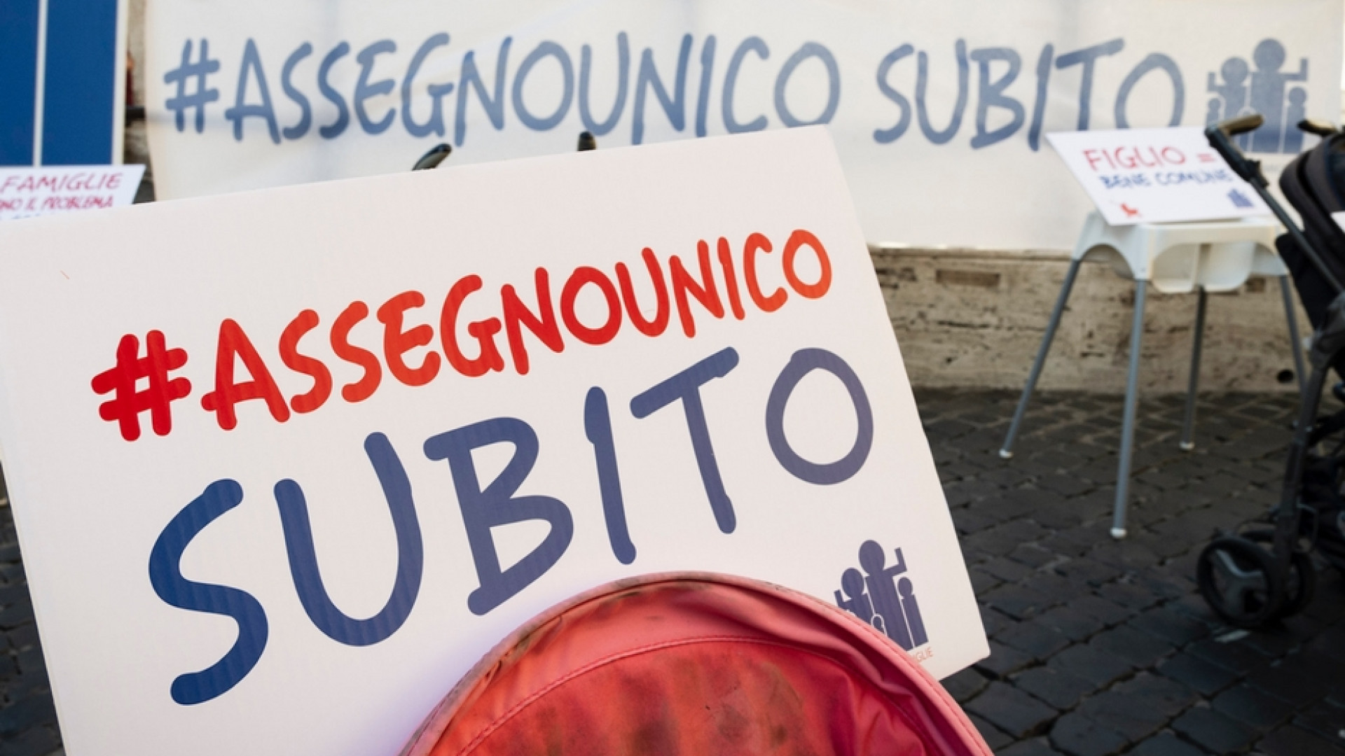 Immagine di L'assegno unico? Sarà corrisposto (al 50%) anche ai genitori separati