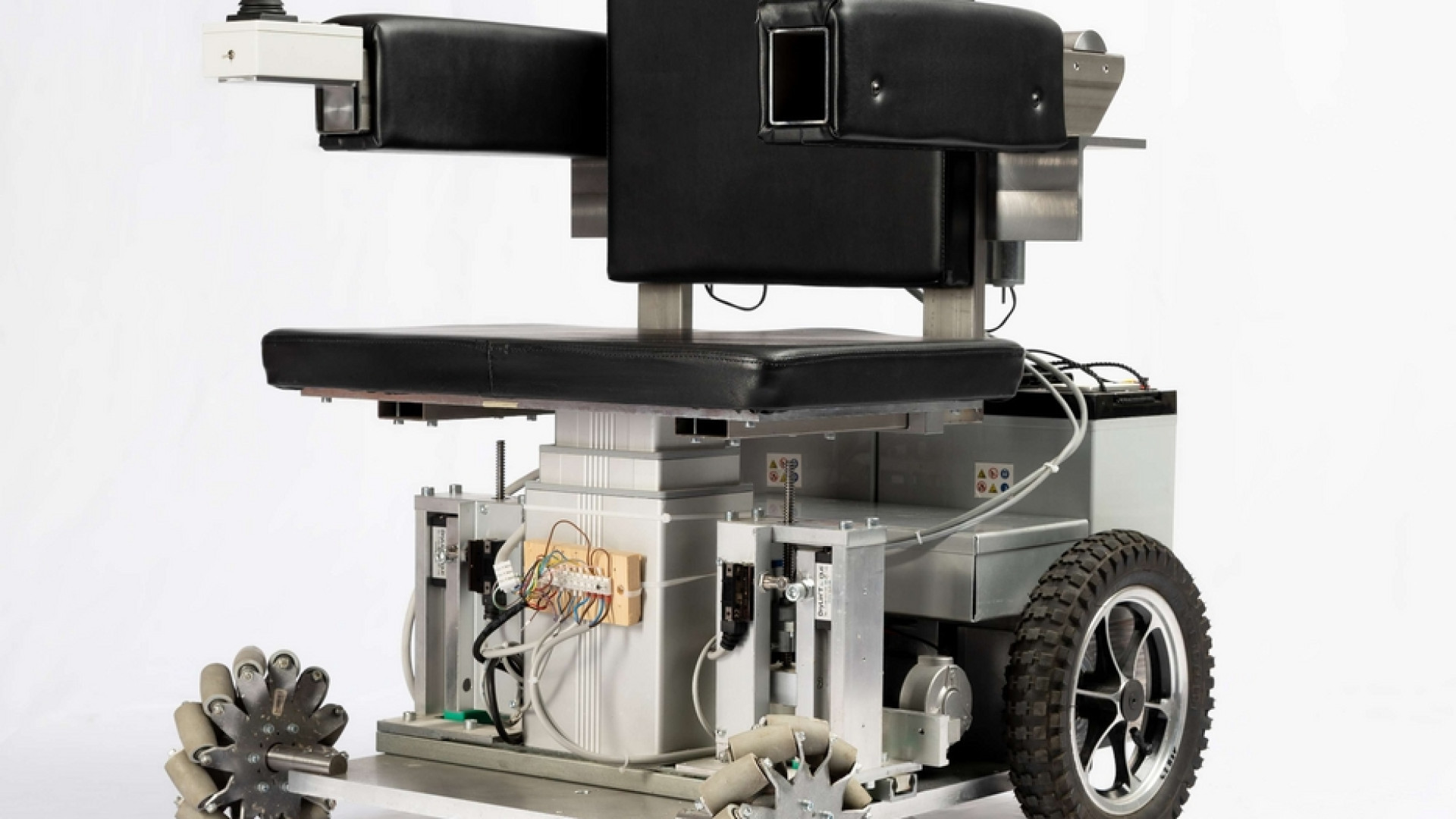 Immagine di Avanchair: la sedia a ruote super-tecnologica