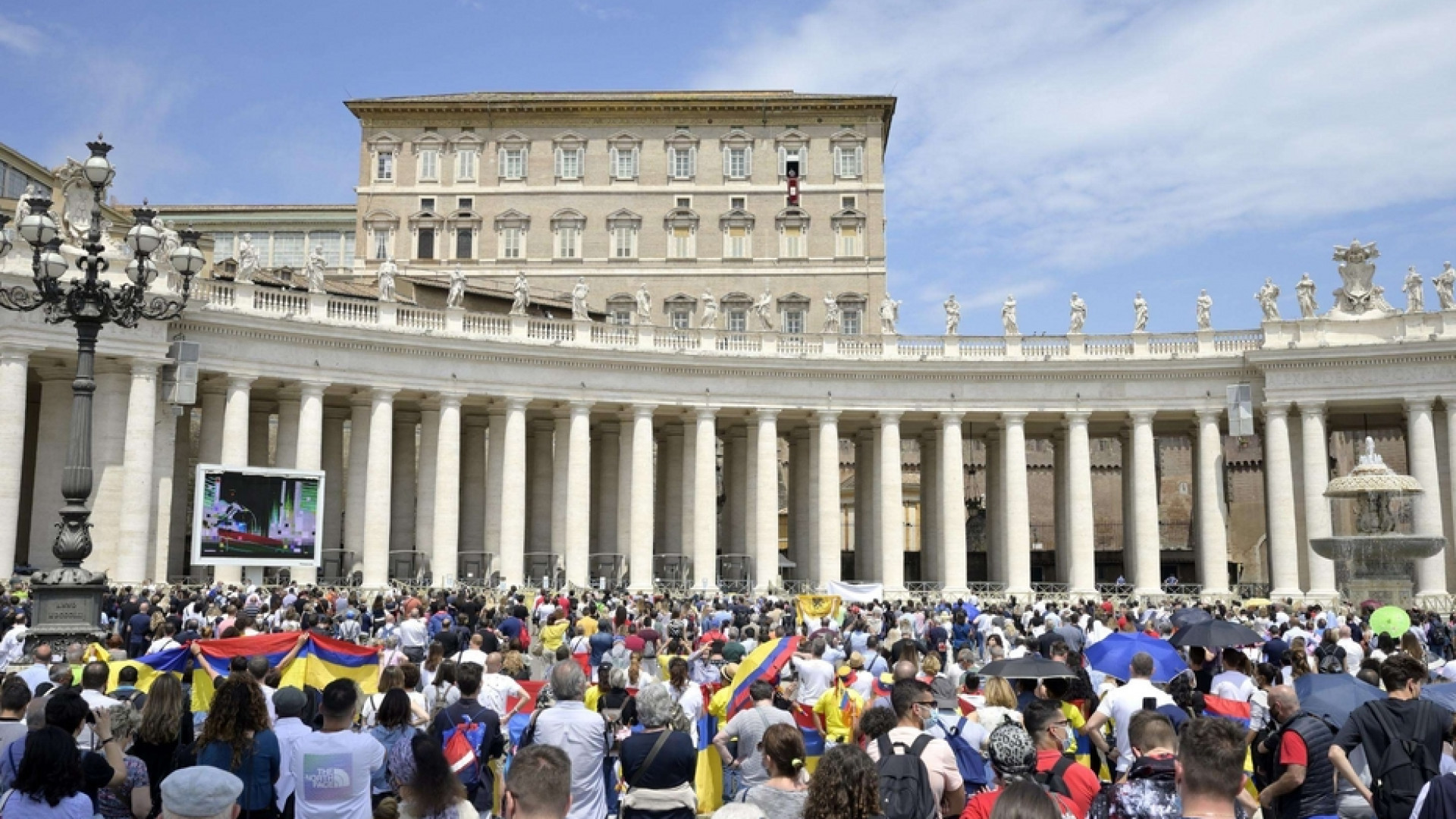 Immagine di Il Papa prega per la pace in Libano, il 1 luglio incontro in Vaticano