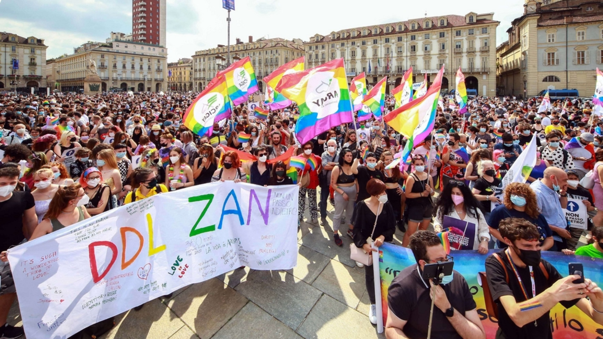 Immagine di Terragni, Contri e Izzo: perché diciamo no alla legge Zan