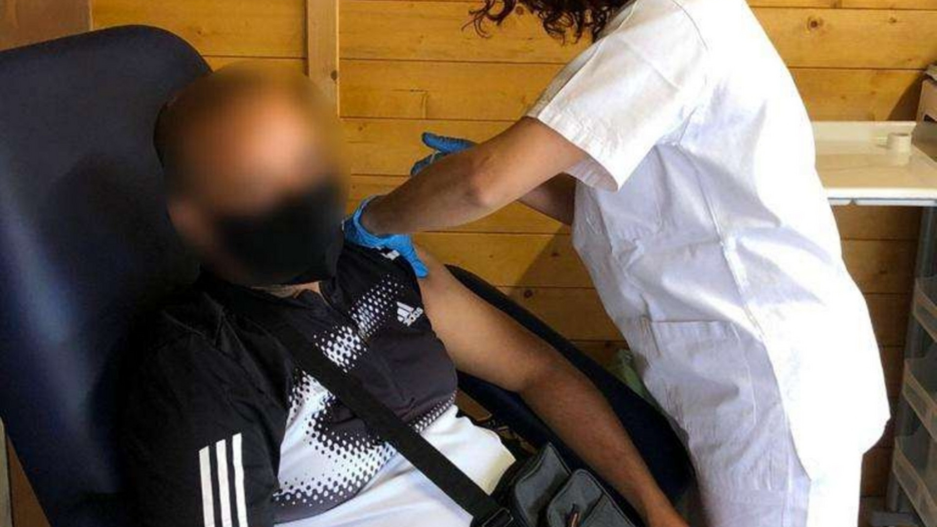 Immagine di Istituzioni e volontari insieme per vaccinare gli invisibili