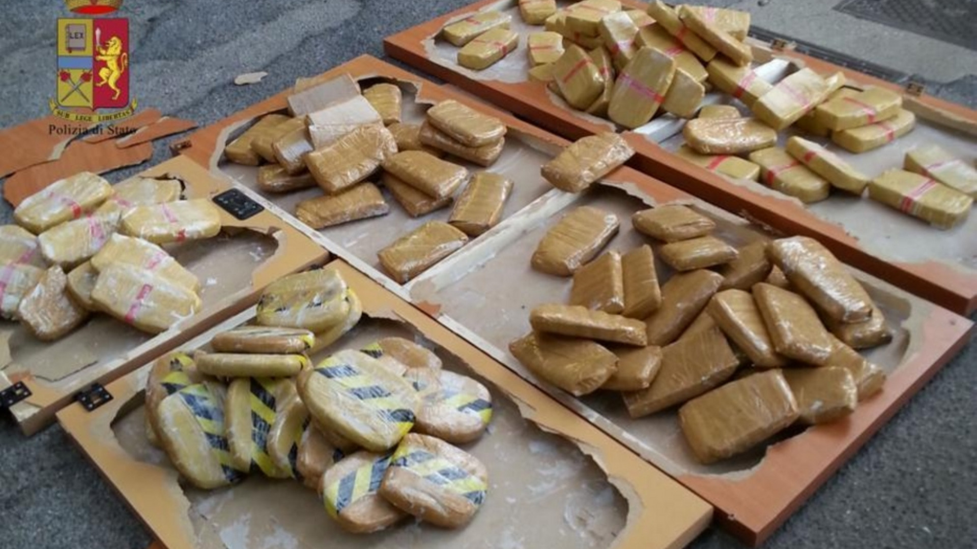Immagine di Colombia, Turchia e Spagna: le ragnatele globali dei narcos