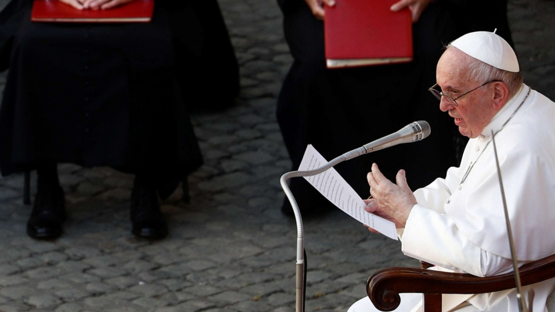 Immagine di Il Papa: mai dimenticare come e quando Dio è entrato nella nostra vita