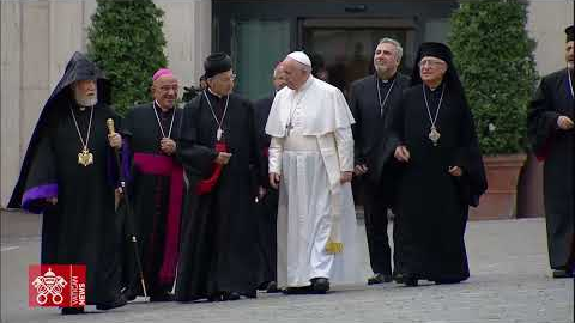Immagine di Il Papa: "Il Libano non sprofondi ma avvii il cammino della ripresa"