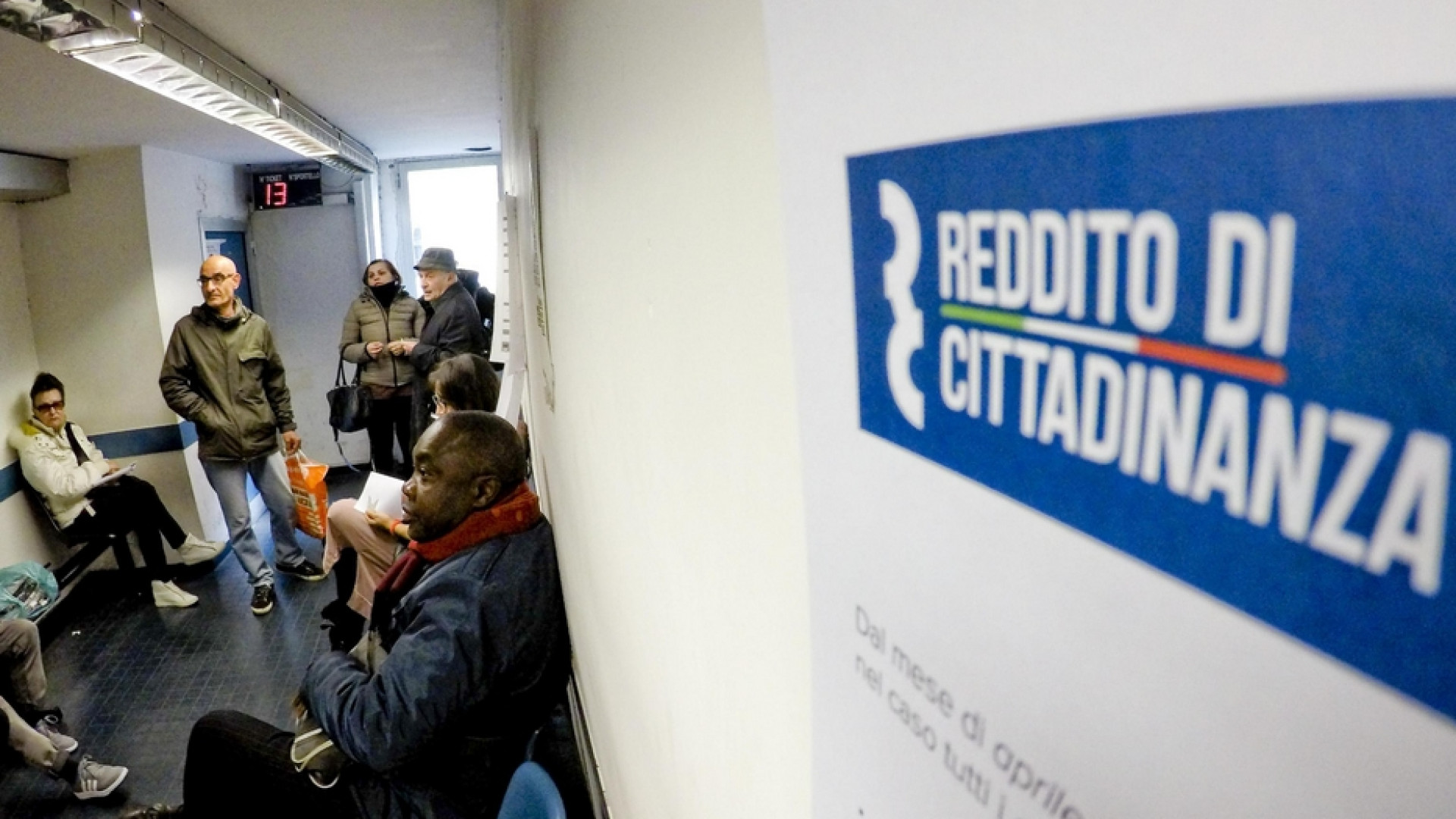 Immagine di Reddito di cittadinanza: necessario, ma da riformare dalla parte dei poveri