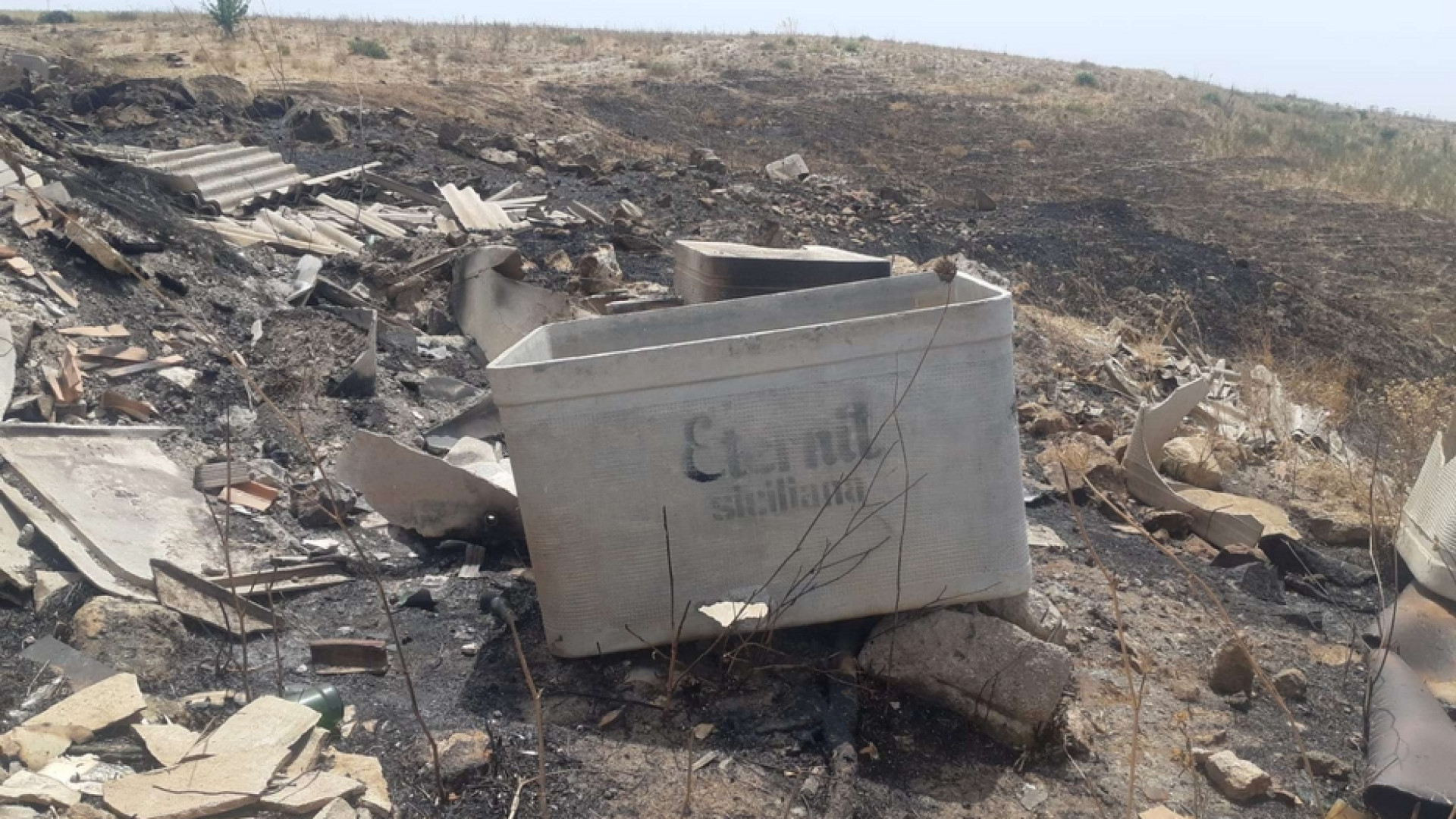 Immagine di Discarica di Eternit nell’Agrigentino, si muovono Procura e Parlamento