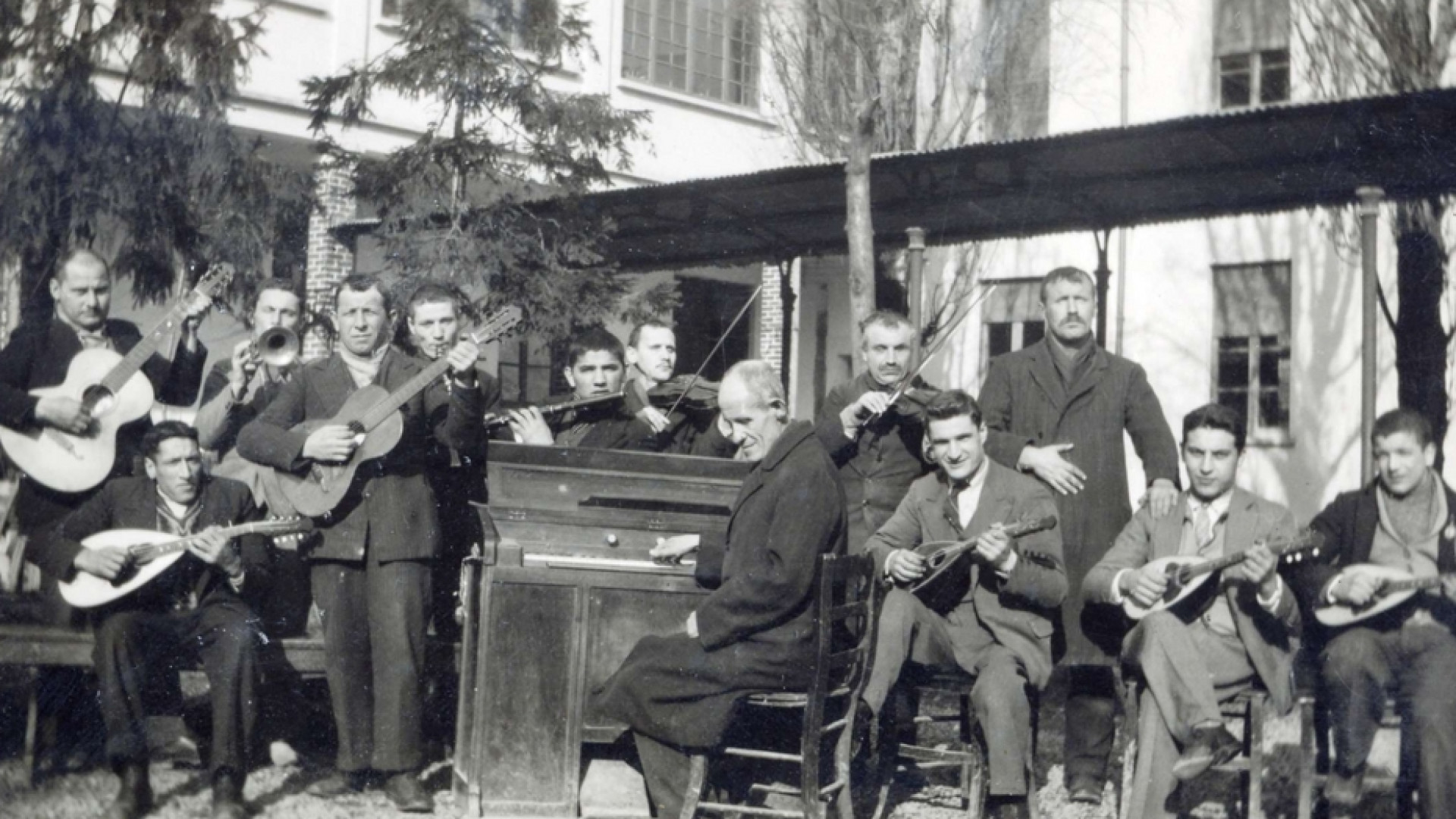 Immagine di Sacra Famiglia, 125 anni di un popolo nato dal genio di don Pogliani