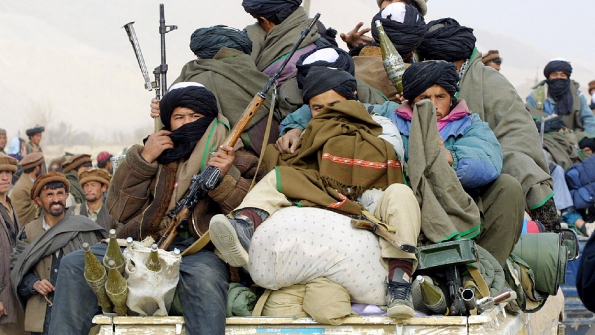 Immagine di L'Afghanistan precipita nel caos e nell'orrore