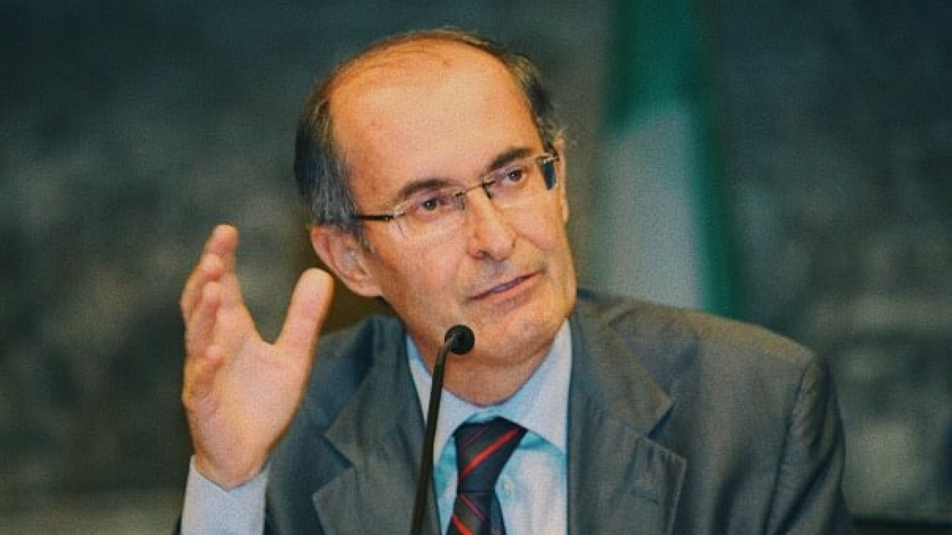 Immagine di E l'ateo libertino «murò» il mattone del latino (altrui)