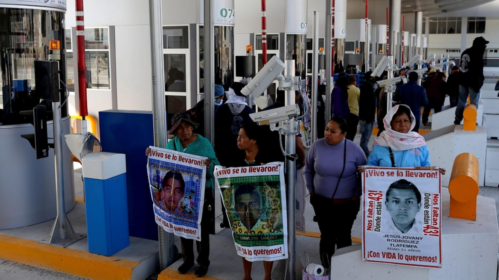 Immagine di «Centri di sterminio in Messico», trovati migliaia di resti di desaparecidos