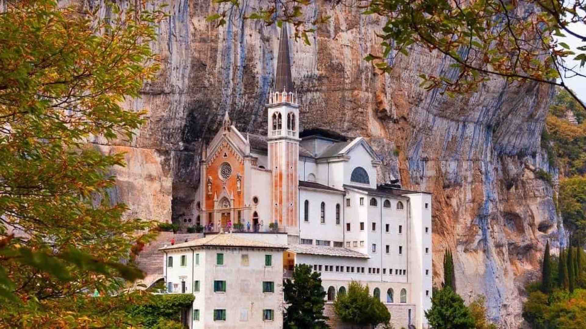 Immagine di La festa dell'Assunta alla Madonna della Corona