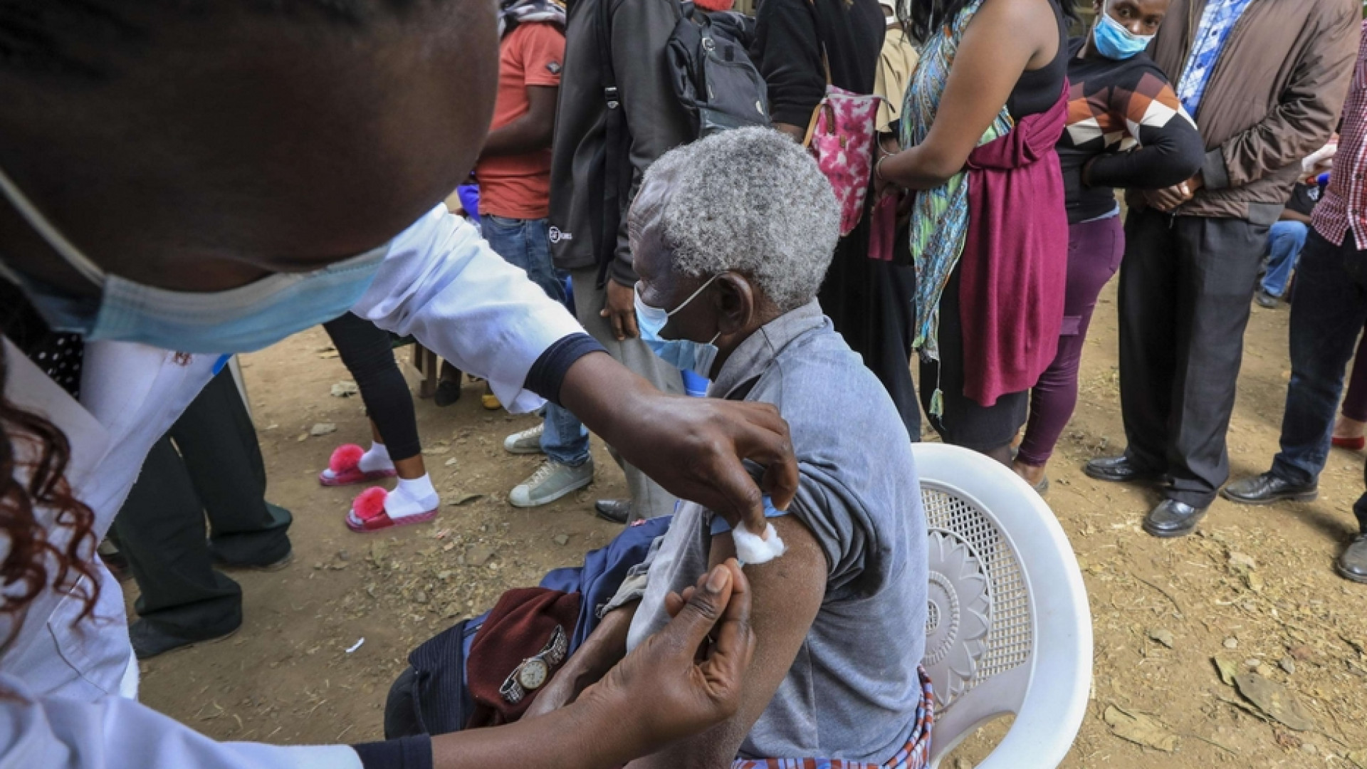 Immagine di Il «gregge» non ci salverà. «Con la Delta contagi fra i vaccinati»
